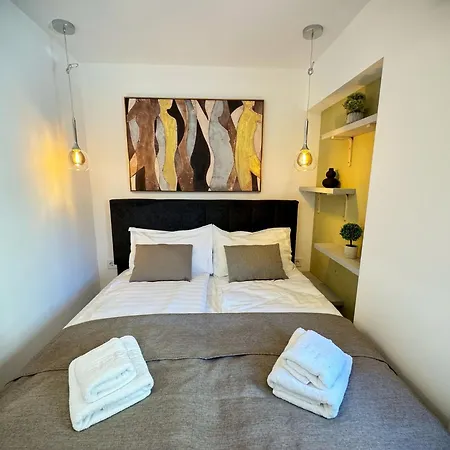 I. Luxury Benidorm